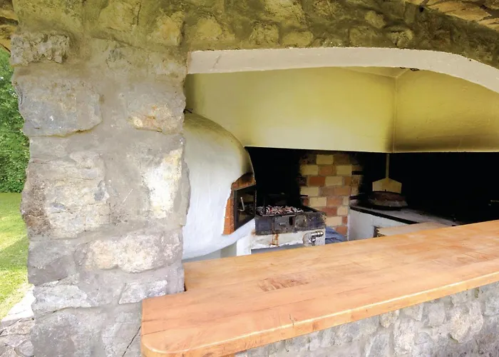 3 Bedroom Cozy In * Blazevci