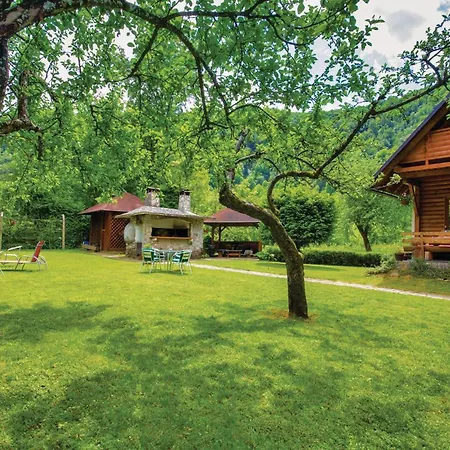 3 Bedroom Cozy In 度假居 Blazevci