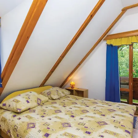 3 Bedroom Cozy In Blazevci